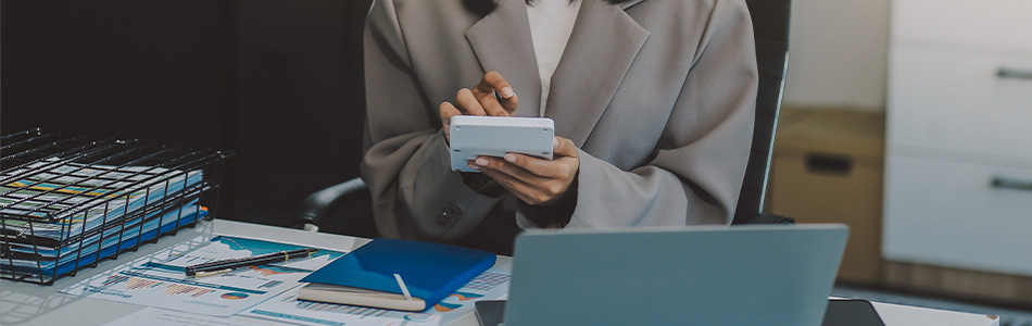 understanding the construction estimating process away digital banner